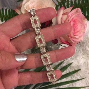 💫 Gorgeous faux 💎 Tennis Bracelet